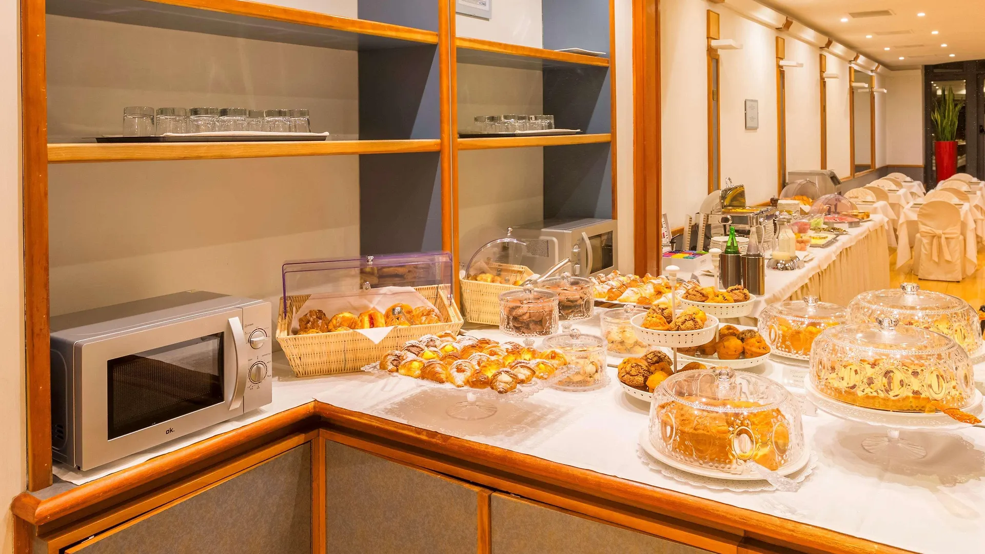 Best Western Hotel Artdeco Roma 4*,  Italia