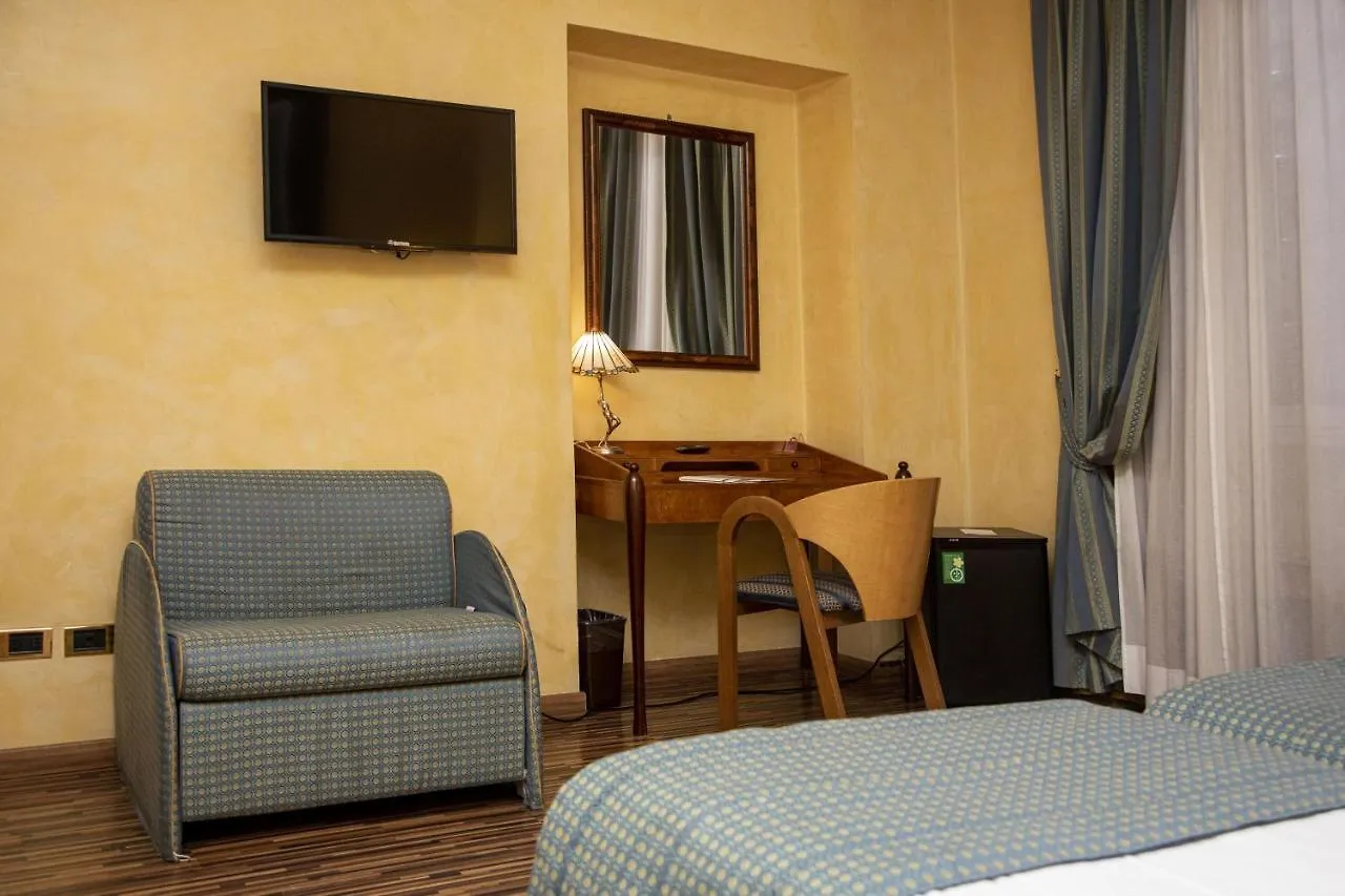 Best Western Hotel Artdeco Roma 4*,